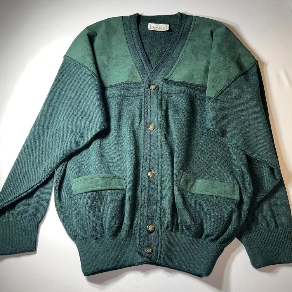 Baileys Men's Dark Green V-Neck Cardigan Sweater